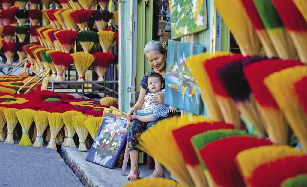 Thuy Xuan Incense Village-Deluxe Group Tours