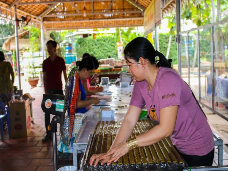 Keo Dua-Deluxe Group Tours