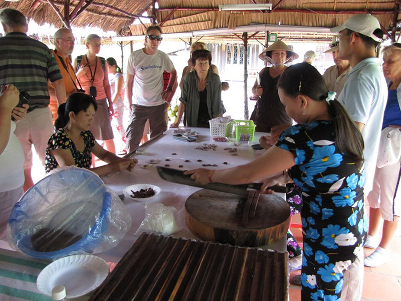 Visit workshop-Deluxe Group Tours